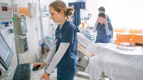 nursing student in a clinical setting