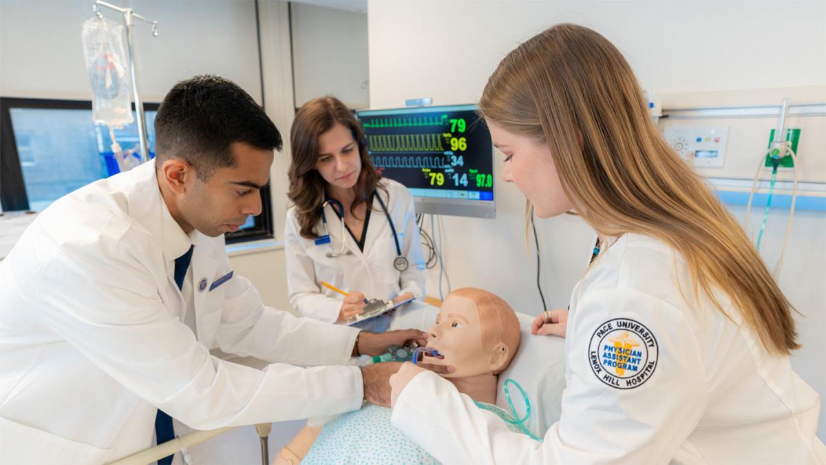 PA students working in the simulation lab.