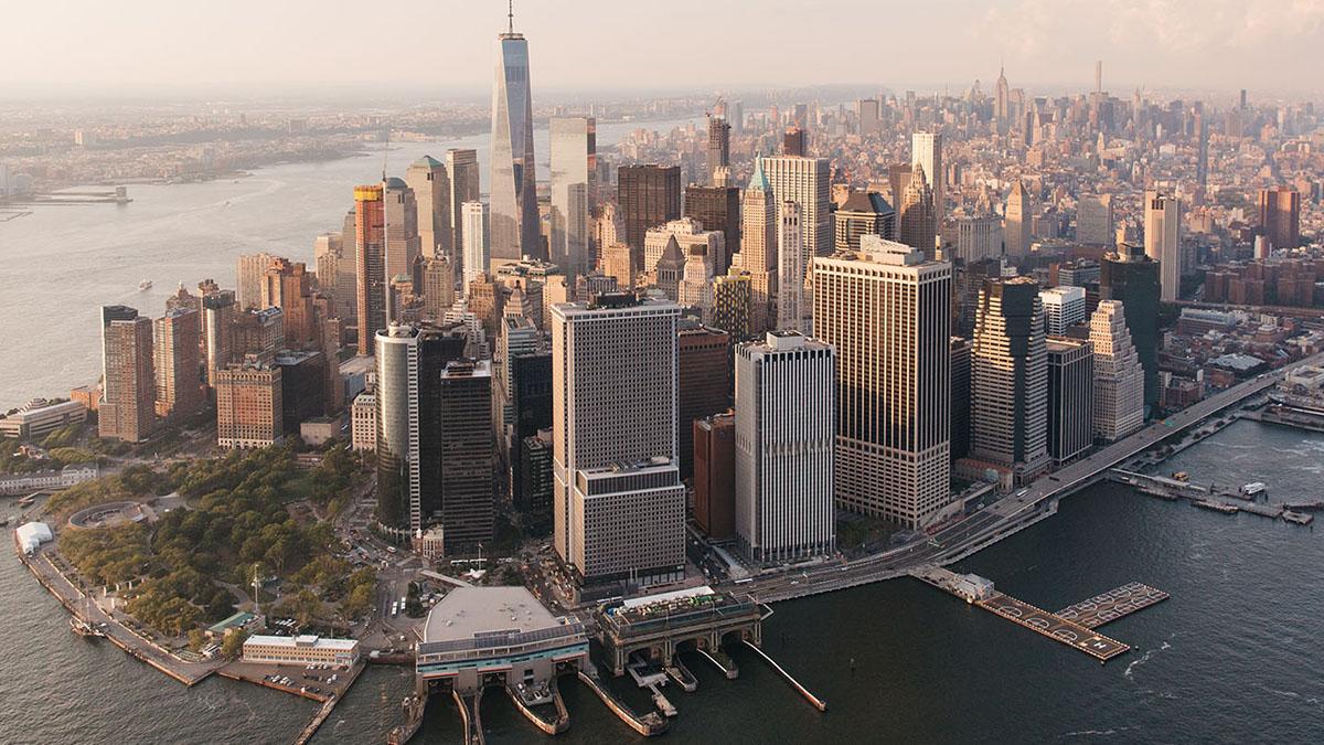 Birds eye shot of downtown Manhattan