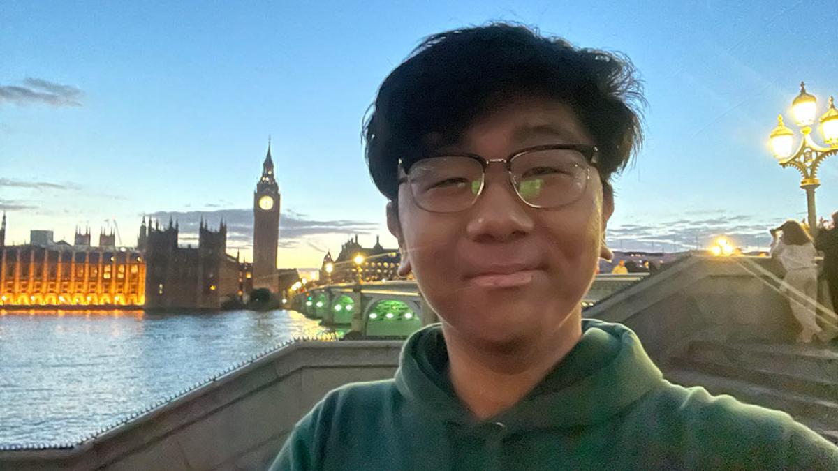 Pace University student posing in front of Big Ben in London