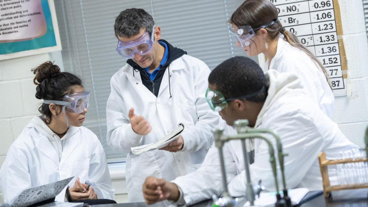 group of pace students in a chemistry lab