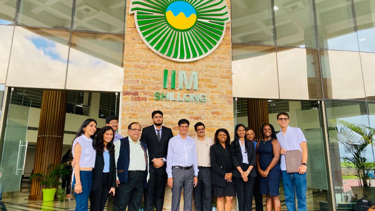 Group of Lubin students at Indian Institute of Management (IIM)-Shillong's Graduate International Week in Summer 2023