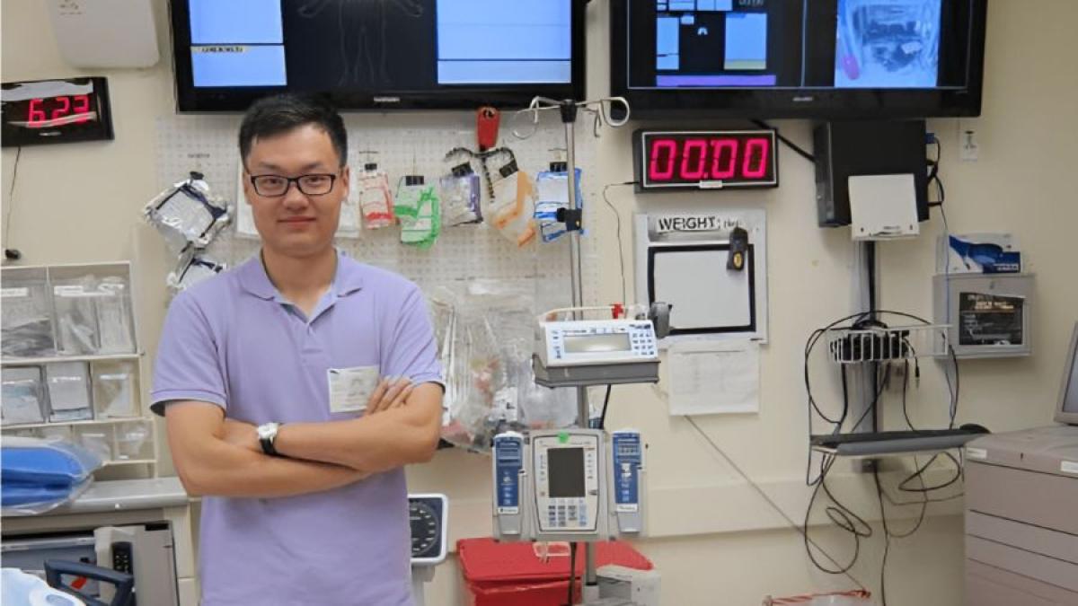 Pace University Seidenberg Professor Zhan Zhang