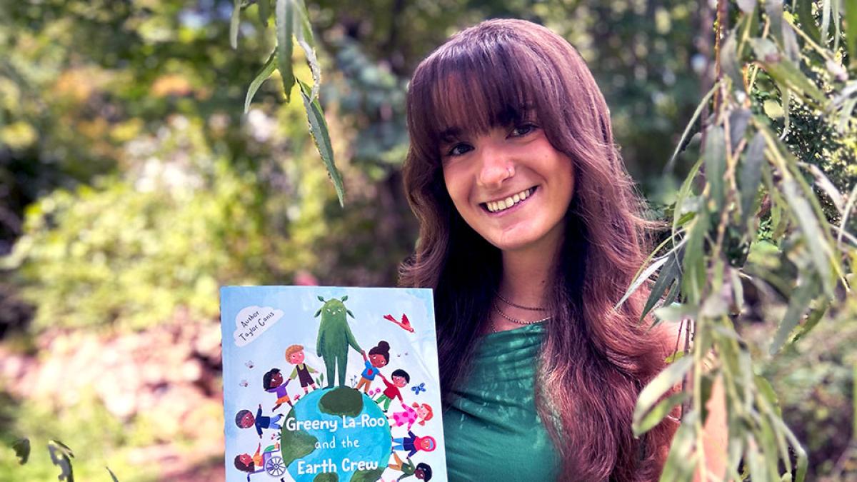 Pace University Environmental Studies and Science alumna Taylor Gannis