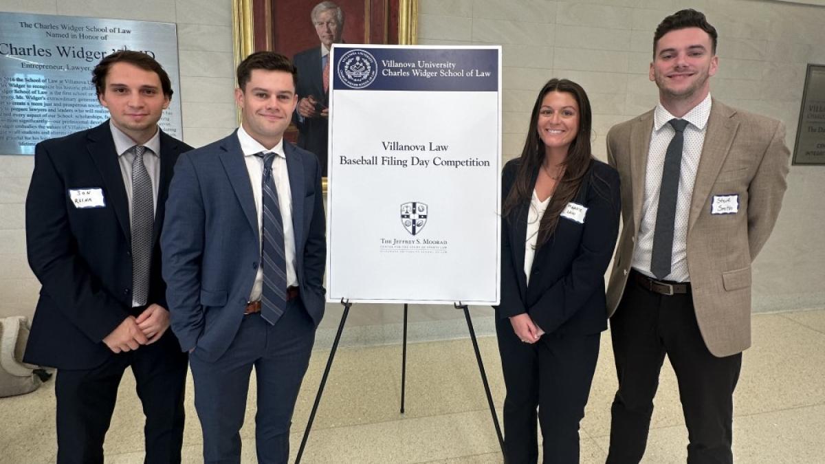 Elisabeth Haub School of Law at Pace University student competitors for ADR competition