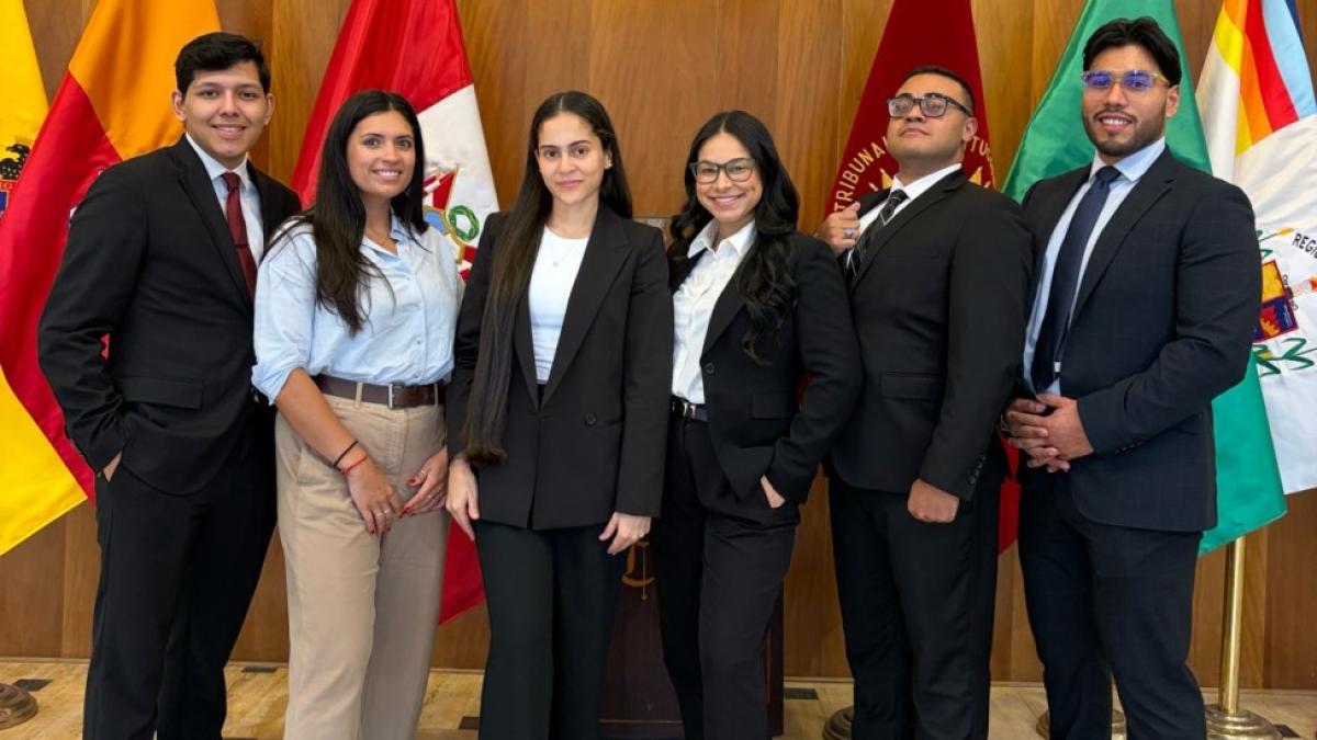 Elisabeth Haub School of Law at Pace University Peru Moot