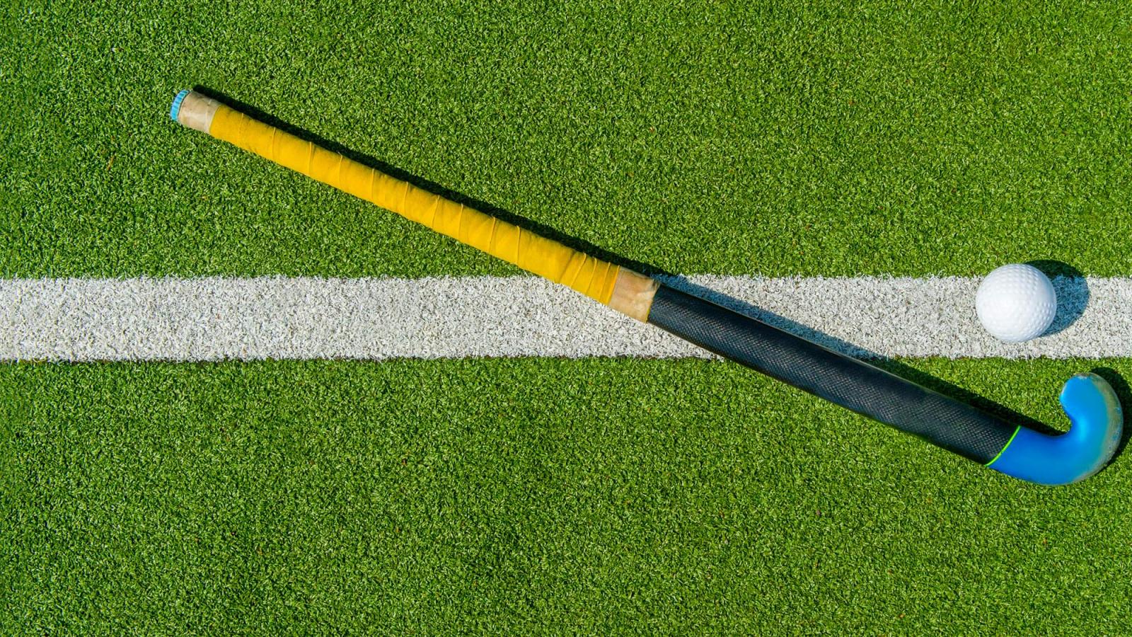 field hockey stick and ball wallpaper