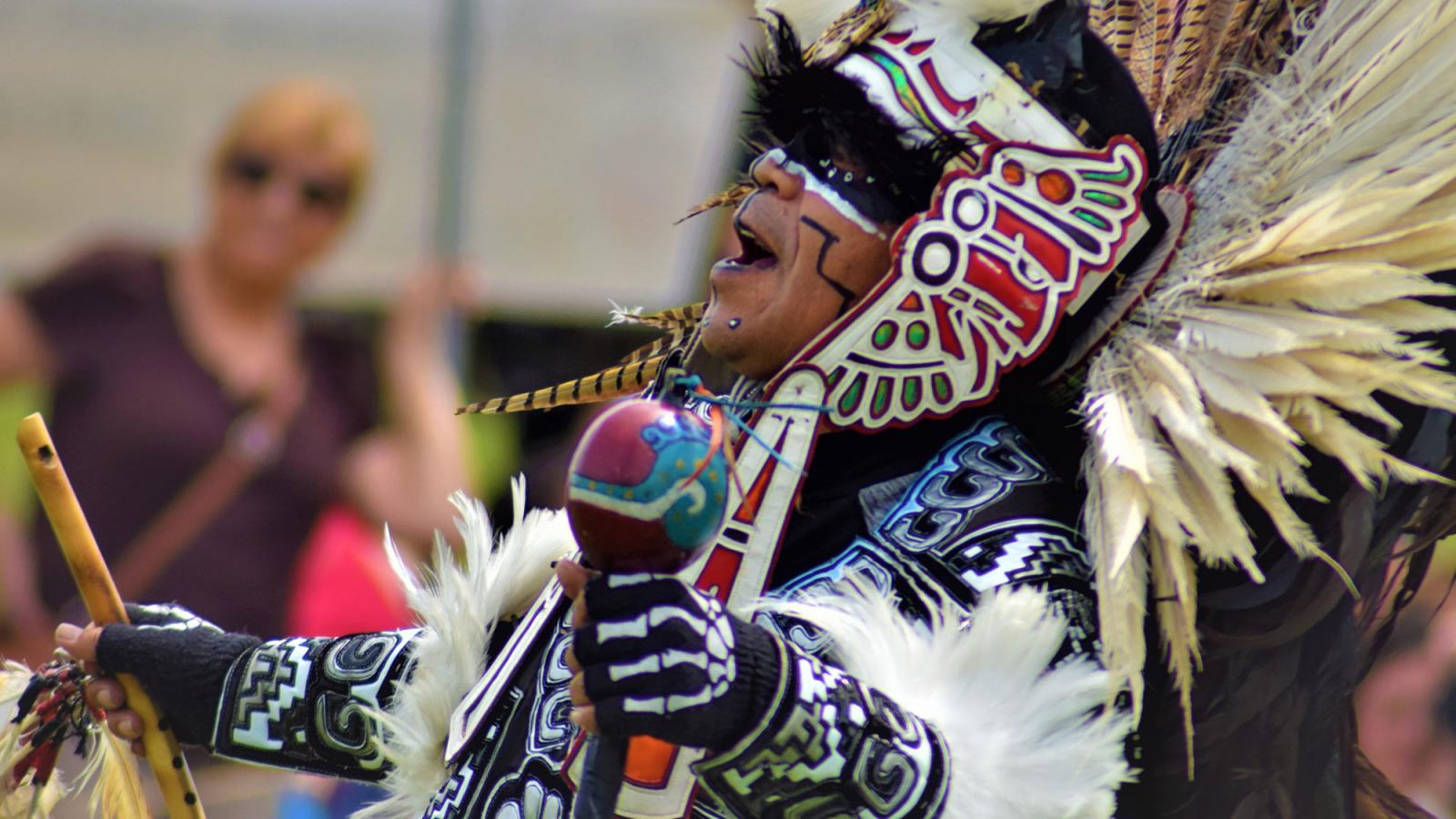 dancer at the Nanticoke Lenni-Lenape 40th annual pow wow