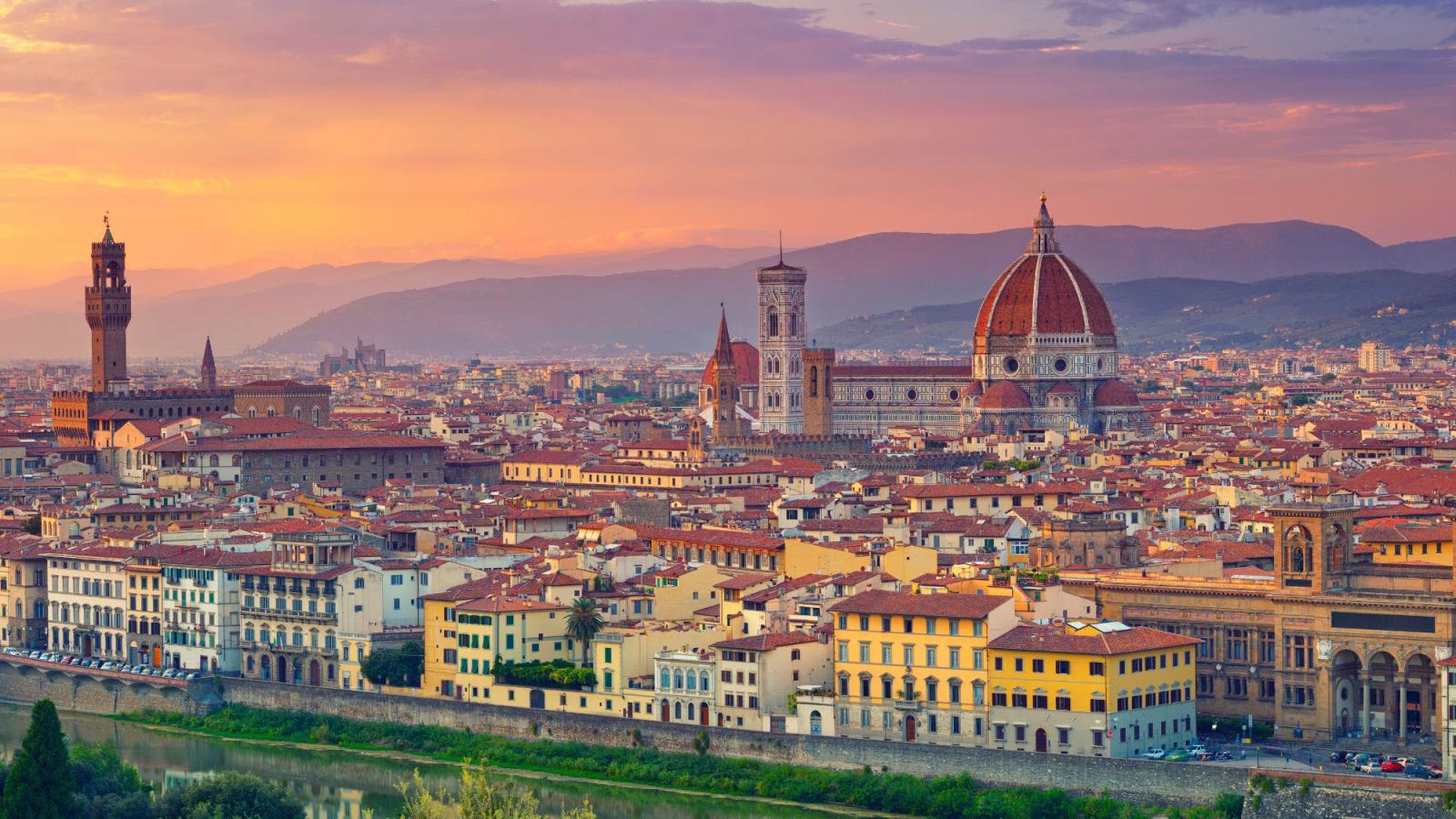 panoramic view of the city of Florence, Italy