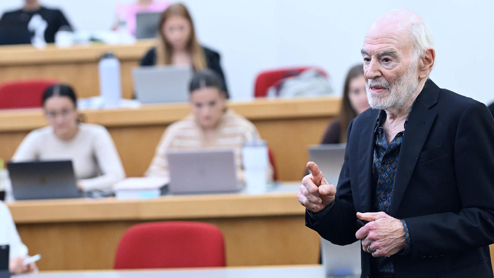 Elisabeth Haub School of Law at Pace University Professor Bennett Gershman teaching in class