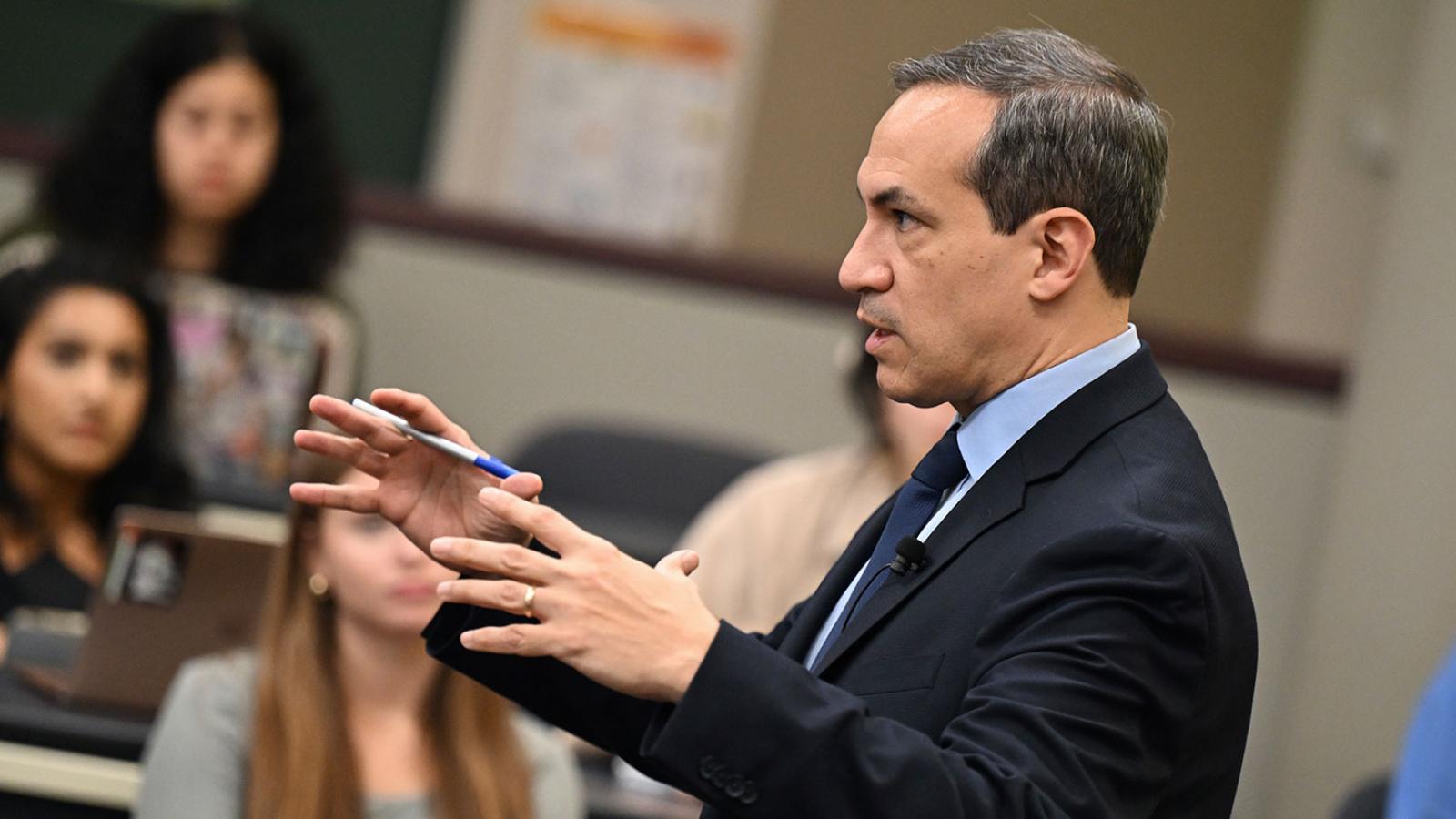 Elisabeth Haub School of Law Professor, Imre Salazai in class