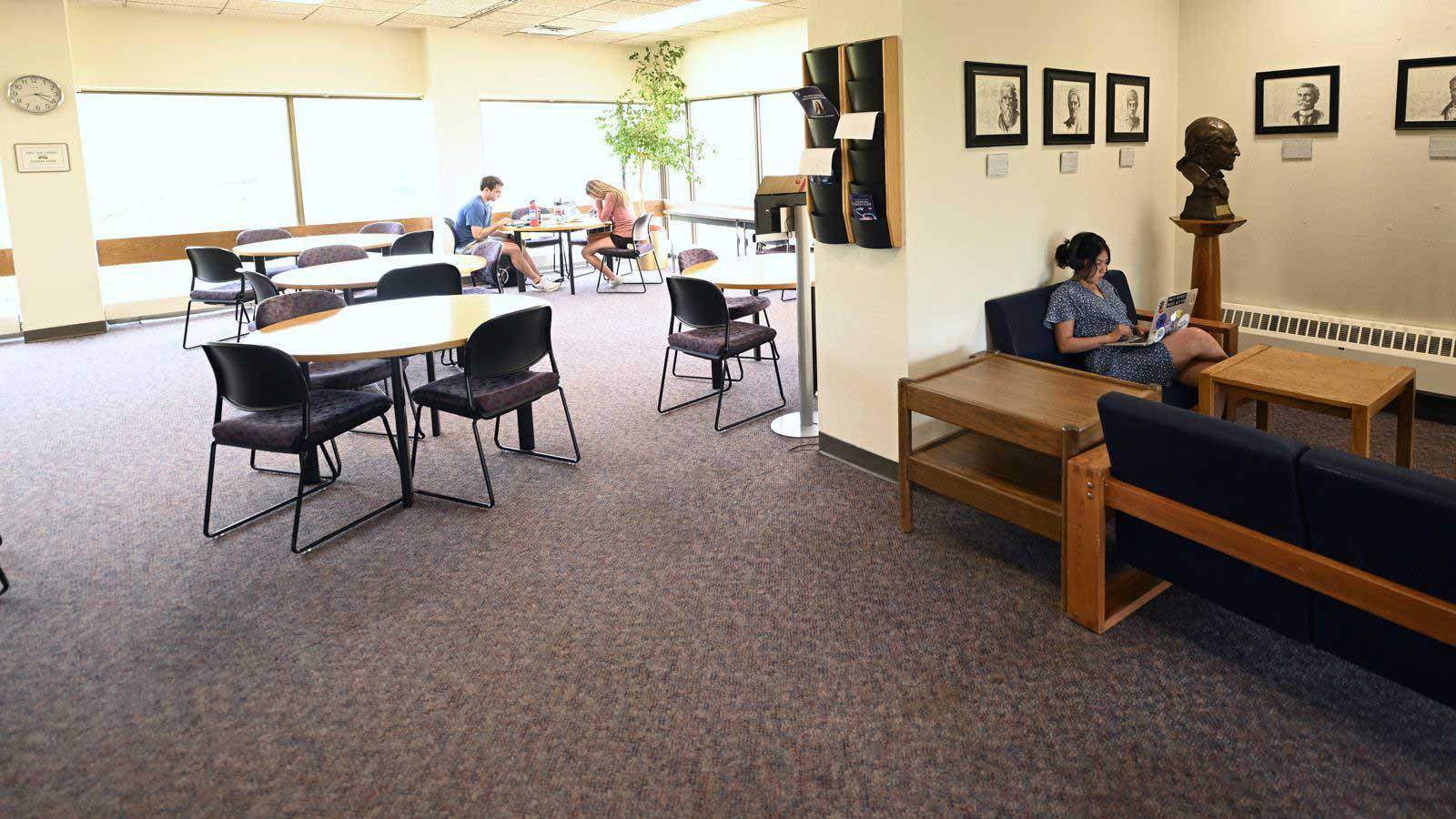 Elisabeth Haub School of Law Library 3rd Floor Reading Room