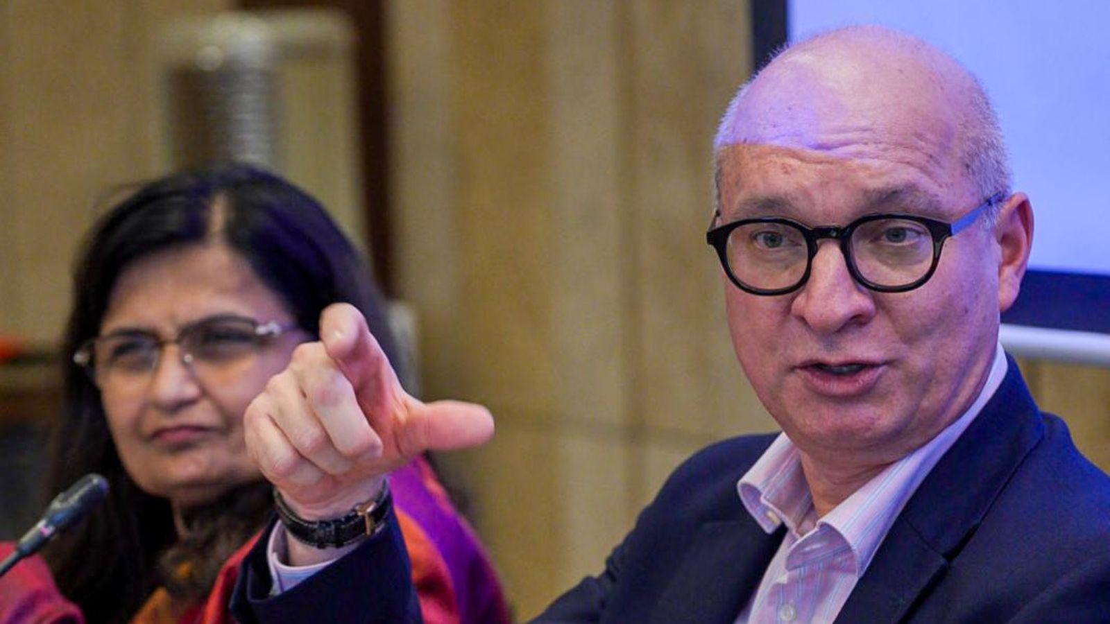 Jose Luis Castro and Sonia Suchday at the media training workshop in Malaysia