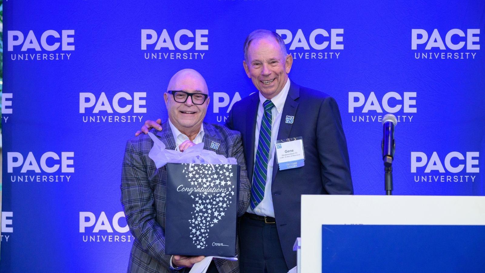 Gene Westmoreland accepting his award