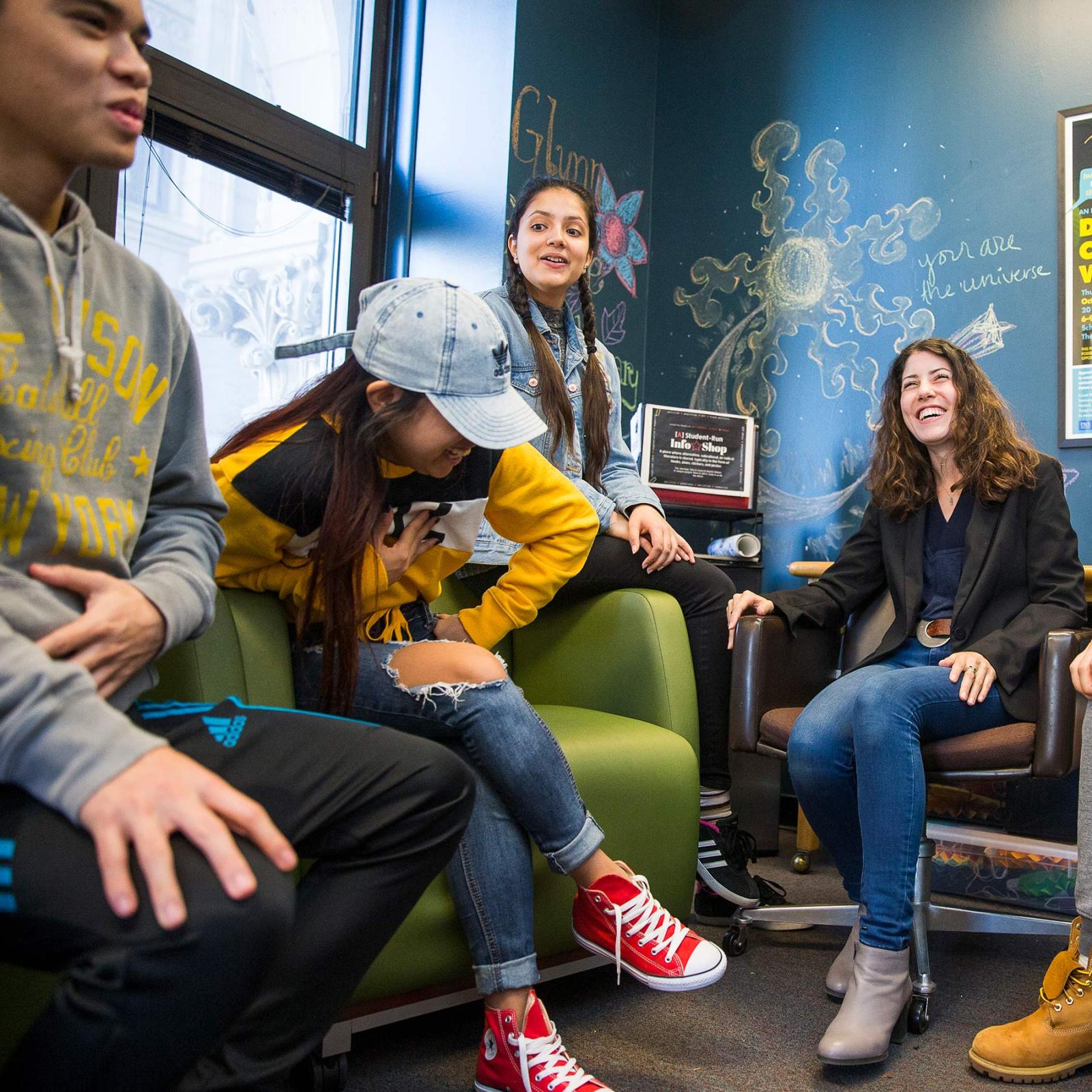 Students hanging out on the Pace University Pleasantville Campus