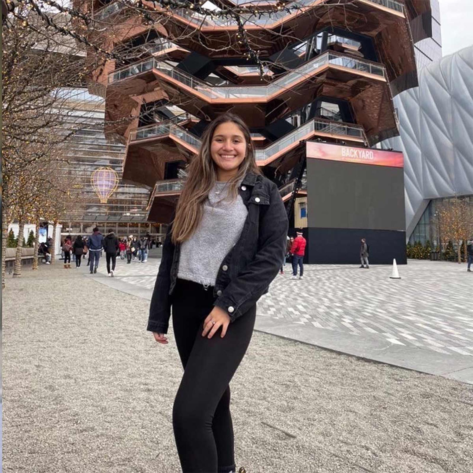 Keriana Calderon, 2024 Pace University graduate