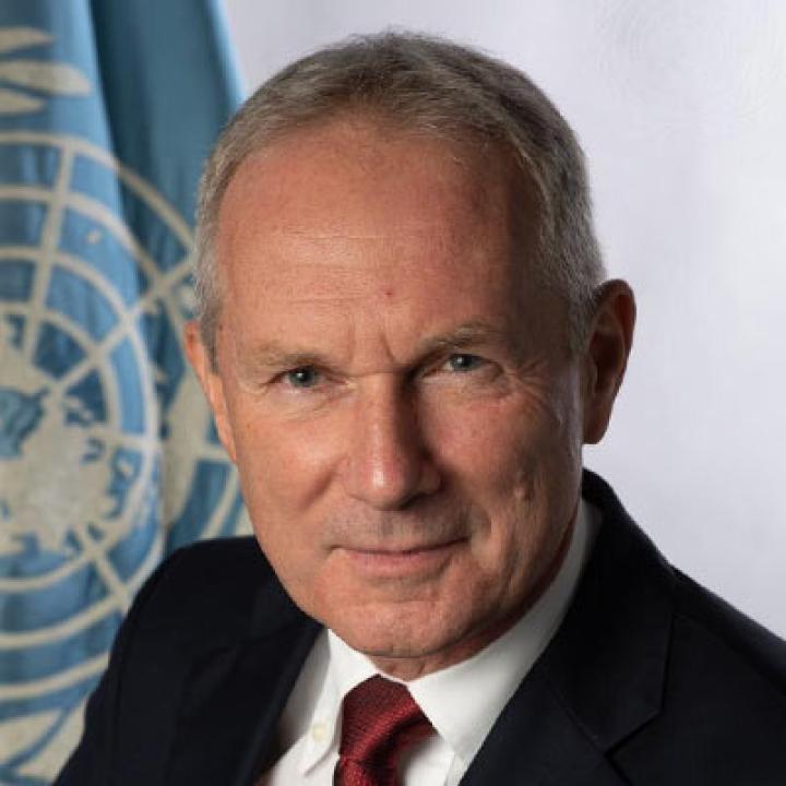Csaba Korosi, Elisabeth Haub Award for Environmental Law and Diplomacy winner