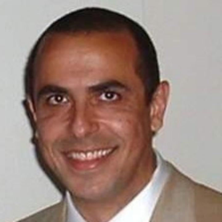 Pace University ELI Instructor Edwin Reyes