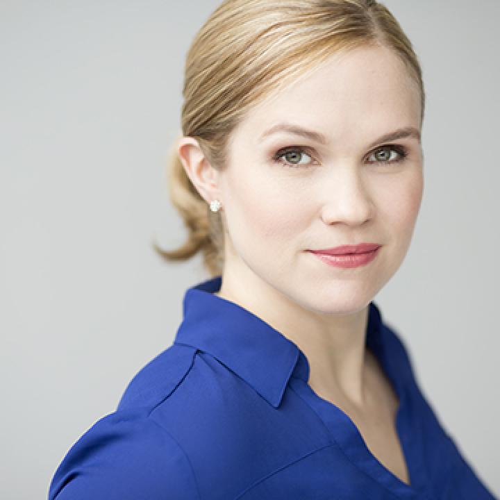 Amanda Flynn faculty profile